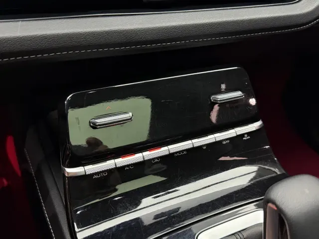 Wuling Motors Wuling Victory 2022 280T 1.5T CVT Flagship — Фото автомобиля 12