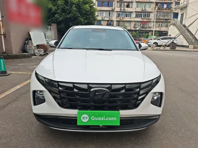 Hyundai Tucson — Фото автомобиля 2