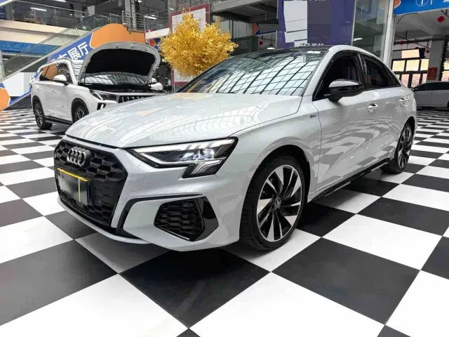 Фотография автомобиля — Audi A3