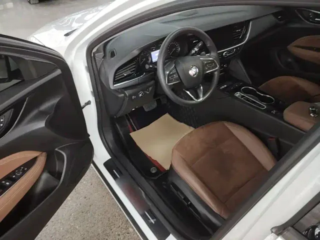Buick Regal — Фото автомобиля 14