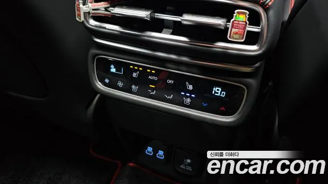 Genesis GV80 — Фото автомобиля 19