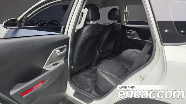 Kia Niro Niro Plus Air — Фото автомобиля 12