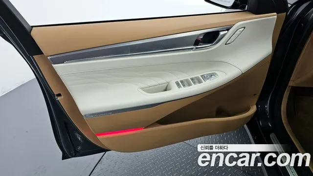 Hyundai Grandeur — Фото автомобиля 21