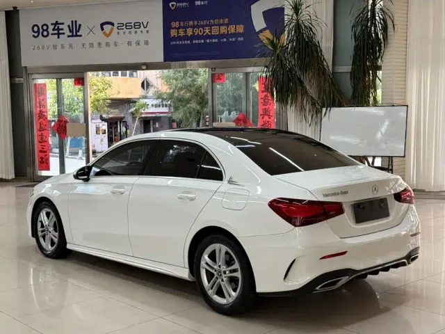 Mercedes-Benz A-Class — Фото автомобиля 6