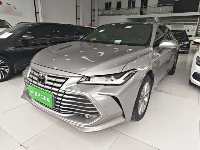 Фотография автомобиля — Toyota Avalon