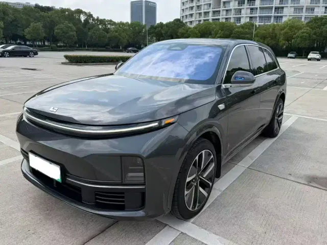 Фотография автомобиля — Li Auto L7
