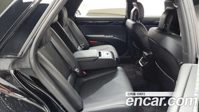 Hyundai Grandeur Grandeur (GN7) 3.5 Бензин 2WD — Фото автомобиля 10
