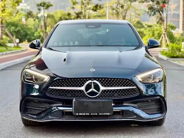Mercedes-Benz C-Class — Фото автомобиля 2