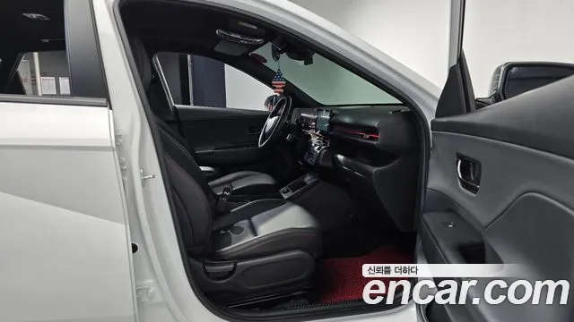 Hyundai Kona — Фото автомобиля 11