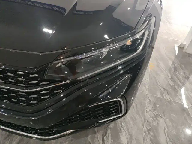 Volkswagen Passat — Фото автомобиля 23
