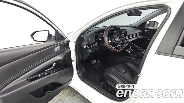 Hyundai Avante CN7 — Фото автомобиля 15