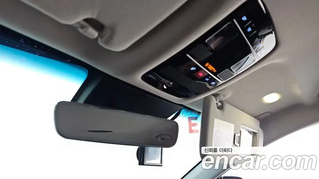 Hyundai Grandeur GN7 — Фото автомобиля 25