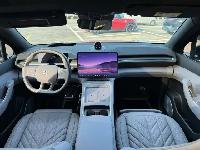 Nio EC6 — Фото автомобиля 5
