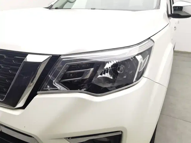 Nissan Terra 2020 2.5L XL Upper 4WD Automatic Luxury Edition — Фото автомобиля 7
