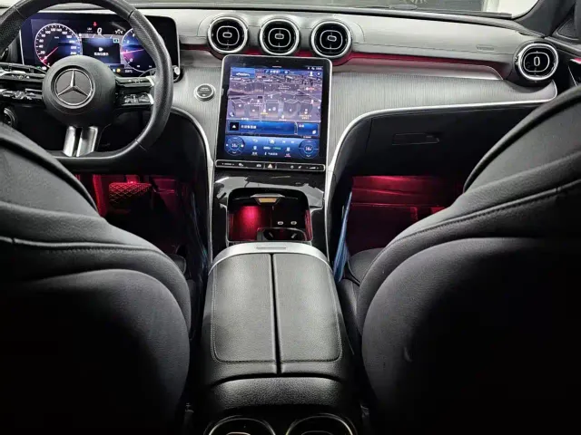 Mercedes-Benz C-Class — Фото автомобиля 20