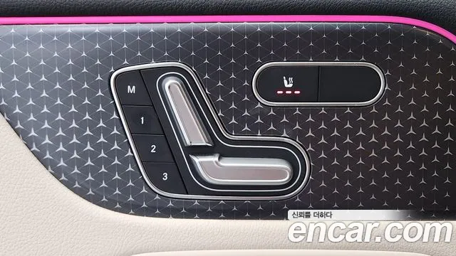 Mercedes-Benz EQB — Фото автомобиля 11