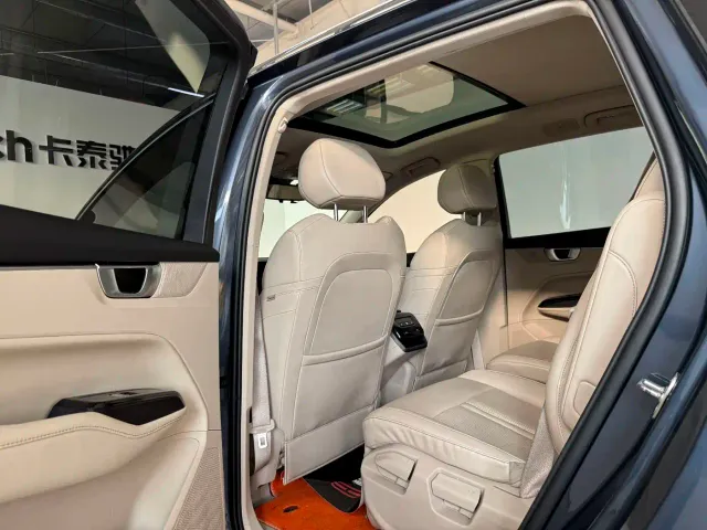 Wuling Victory — Фото автомобиля 6