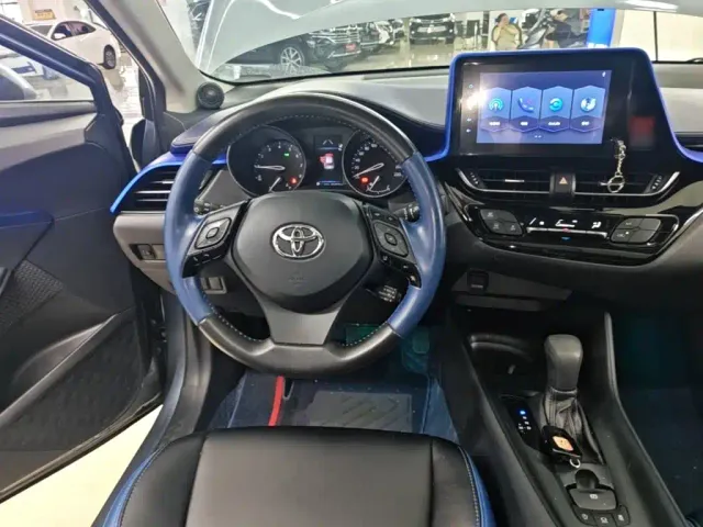 Toyota Toyota C-HR 2021 2.0L Comfort Edition — Фото автомобиля 10