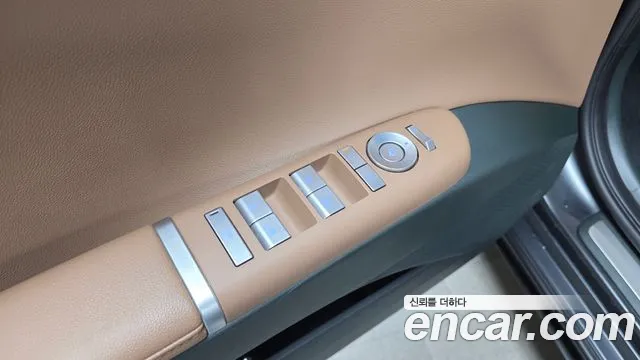 Hyundai Grandeur GN7 — Фото автомобиля 27