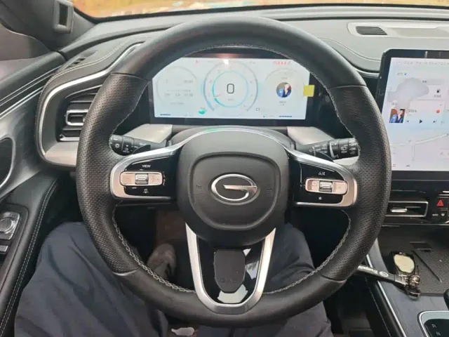 GAC Trumpchi GS8 — Фото автомобиля 10