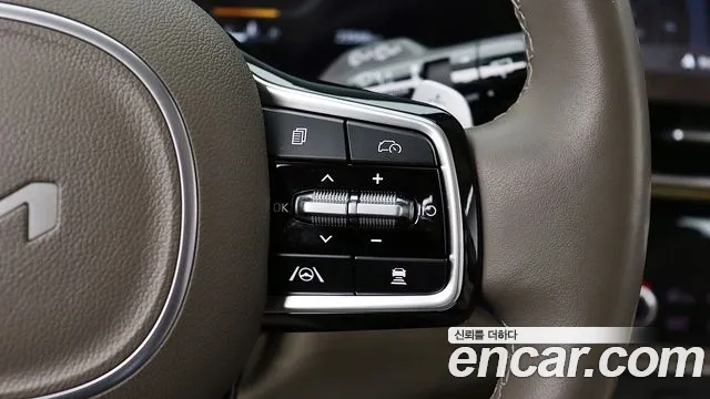 Kia Canival Новый Carnival 4 поколение Дизель 7 мест Signature — Фото автомобиля 5