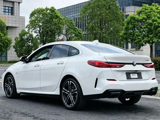 BMW 2 Series — Фото автомобиля 10