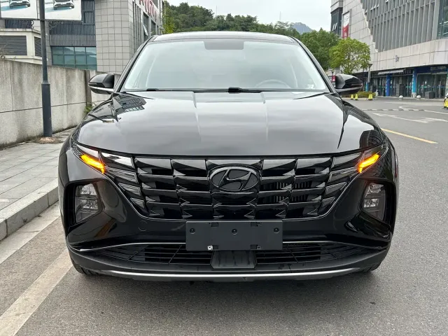 Hyundai Tucson — Фото автомобиля 2