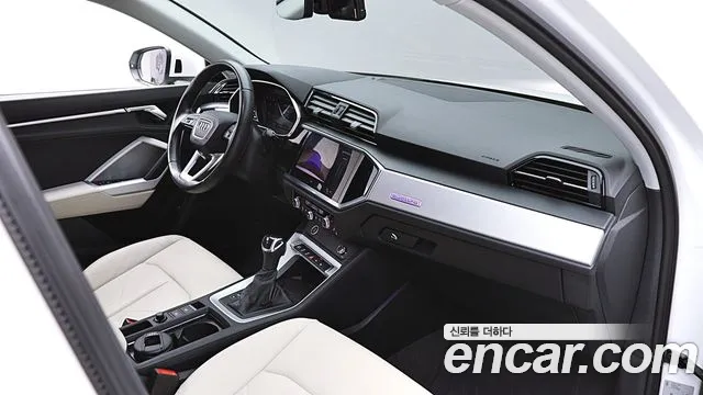 Audi Q3 F3 — Фото автомобиля 12