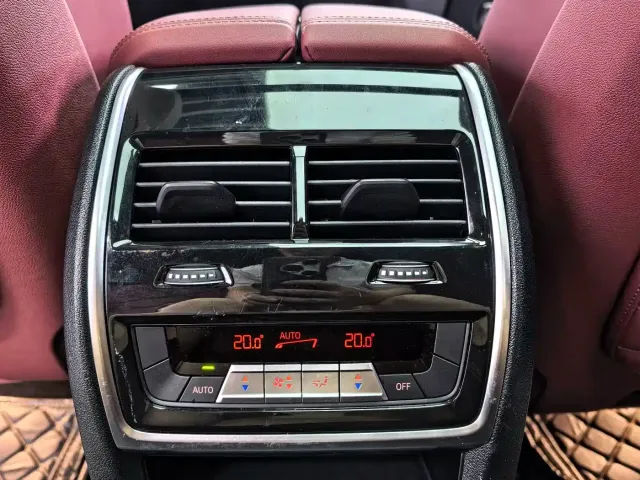 BMW X5 — Фото автомобиля 19