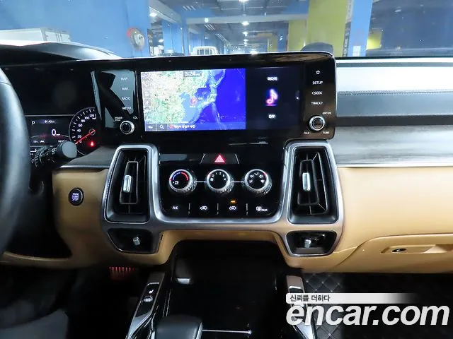 Kia Sorento Sorento 4-е поколение Дизель 2.2 2WD — Фото автомобиля 14