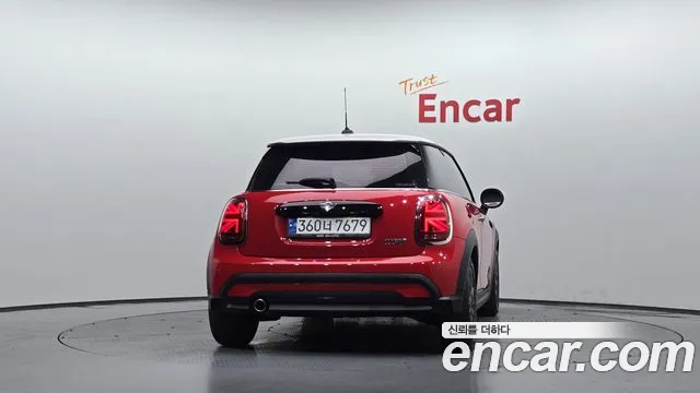 MINI Cooper — Фото автомобиля 4