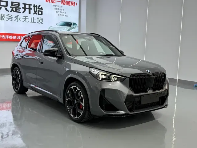 BMW X1 — Фото автомобиля 3