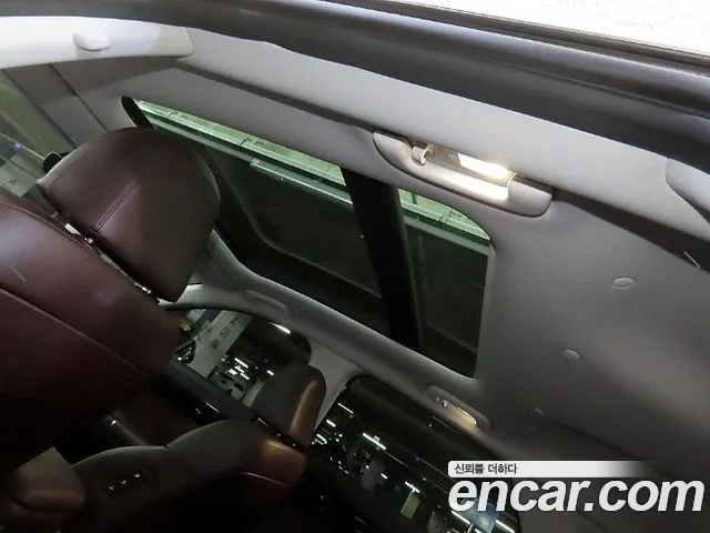Hyundai Grandeur GN7 — Фото автомобиля 15
