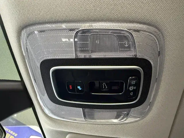 Hyundai Elantra — Фото автомобиля 14
