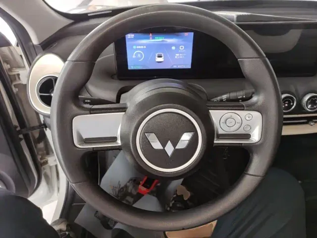Wuling Bingo — Фото автомобиля 6