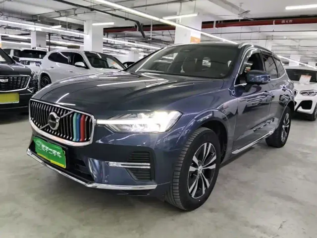 Фотография автомобиля — Volvo XC60