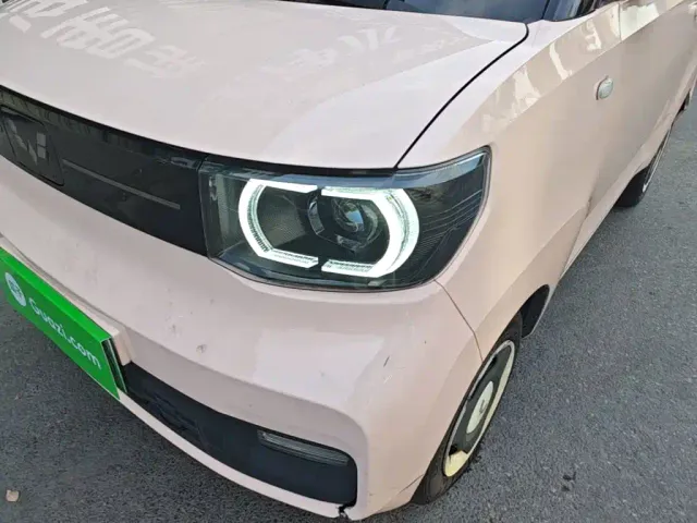 Wuling Hongguang Mini EV — Фото автомобиля 23