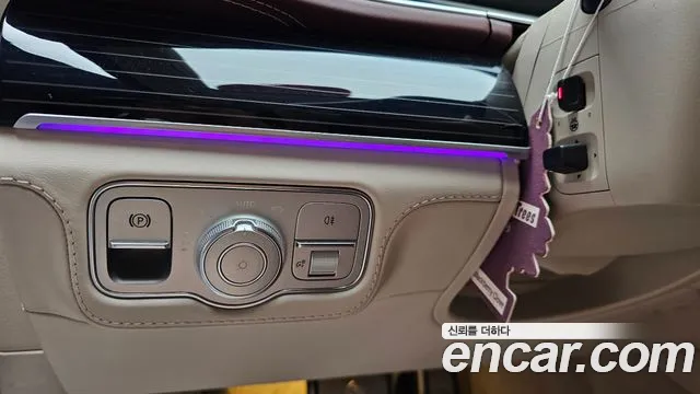 Mercedes-Benz GLS-Class — Фото автомобиля 17