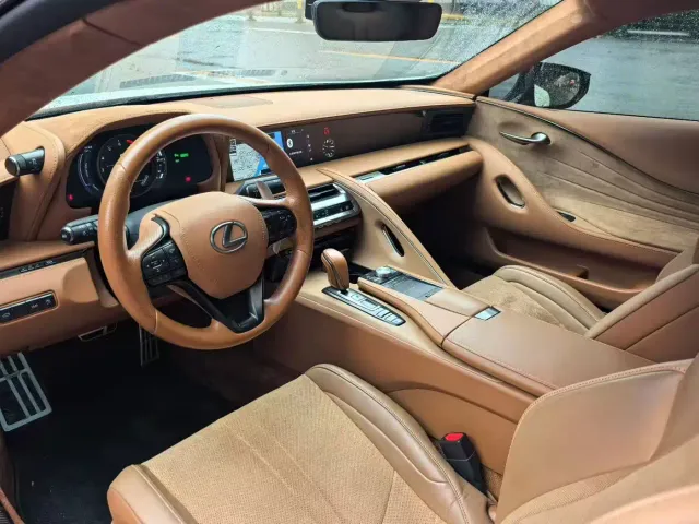 Lexus LC — Фото автомобиля 7