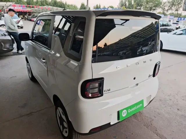 Geely Panda — Фото автомобиля 4