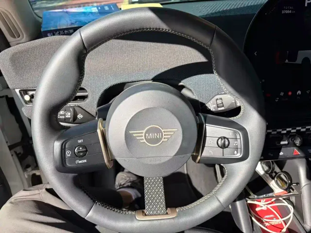 MINI Cooper — Фото автомобиля 6
