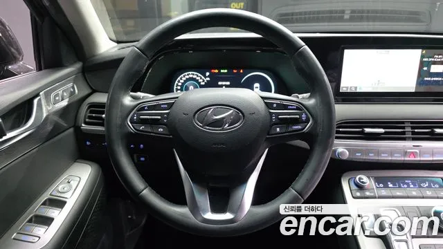 Hyundai Palisade Palisade Дизель 2.2 2WD — Фото автомобиля 13