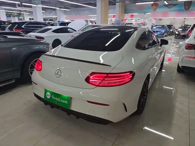 Mercedes-Benz C-Class — Фото автомобиля 6
