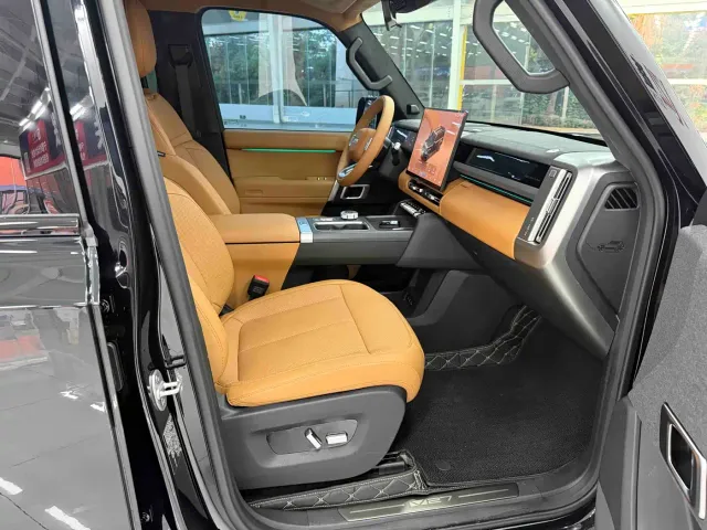 iCAR V27 — Фото автомобиля 23