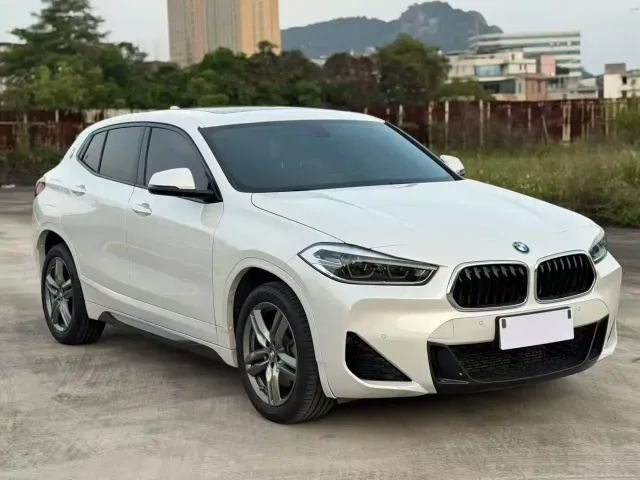 BMW X2 — Фото автомобиля 3
