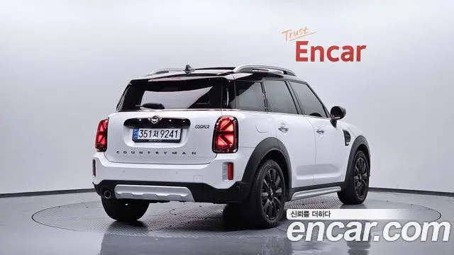 MINI Countryman — Фото автомобиля 2