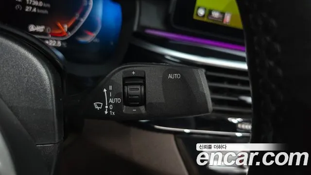 BMW 5 Series G30 — Фото автомобиля 29