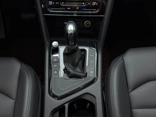 Volkswagen Tharu — Фото автомобиля 13