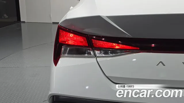 Hyundai Avante CN7 — Фото автомобиля 8
