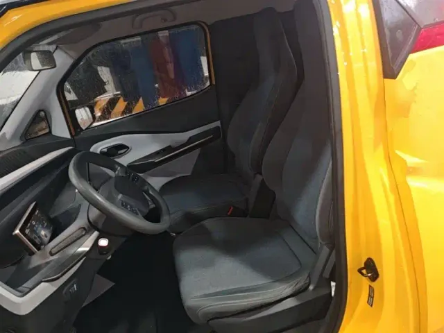 Wuling NanoEV — Фото автомобиля 16